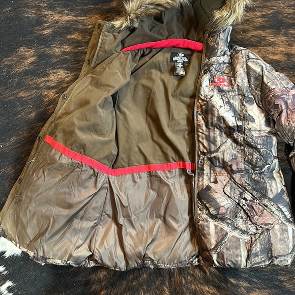 Mossy Oak Camo hunting jacket - Picture 3 of 4